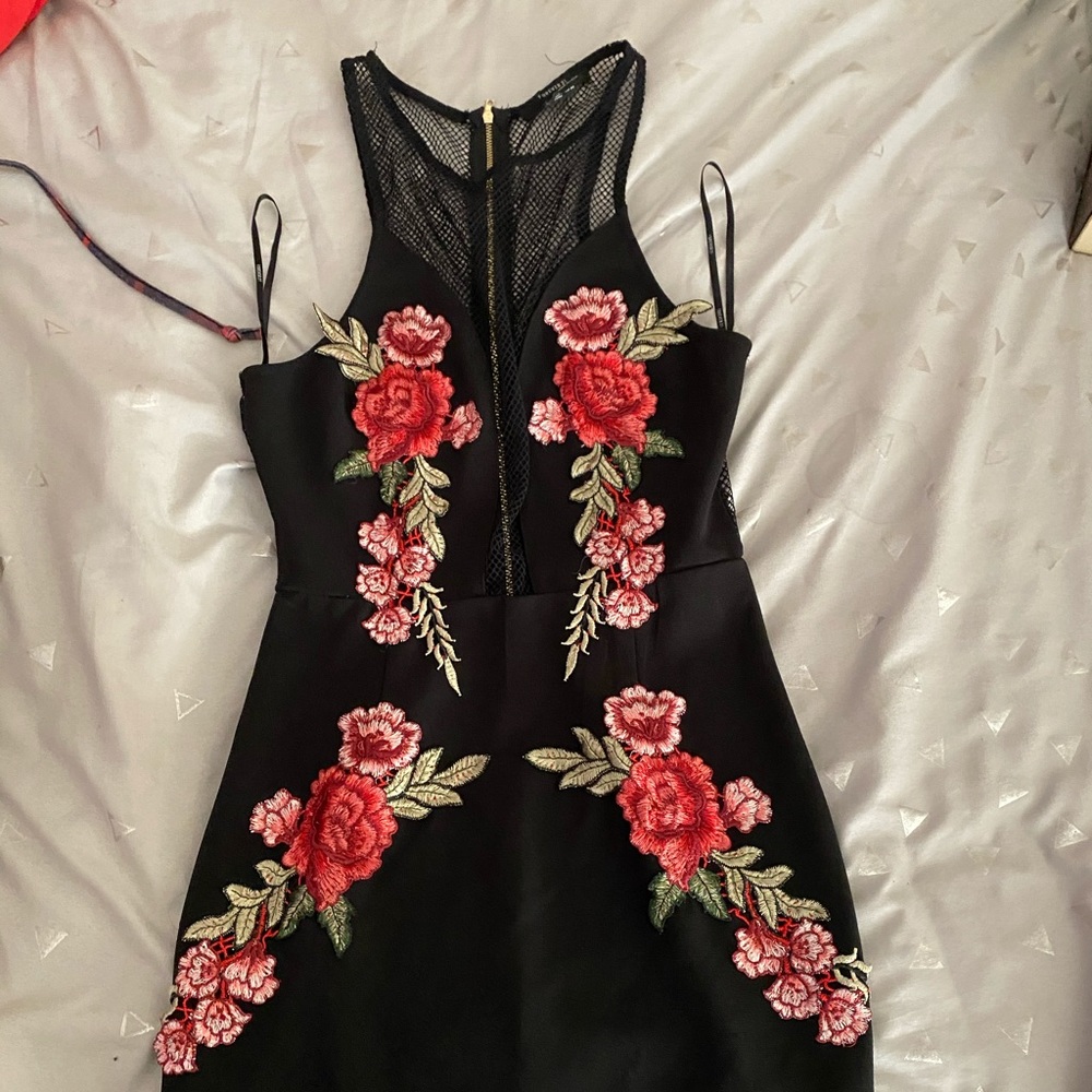 Black flower print